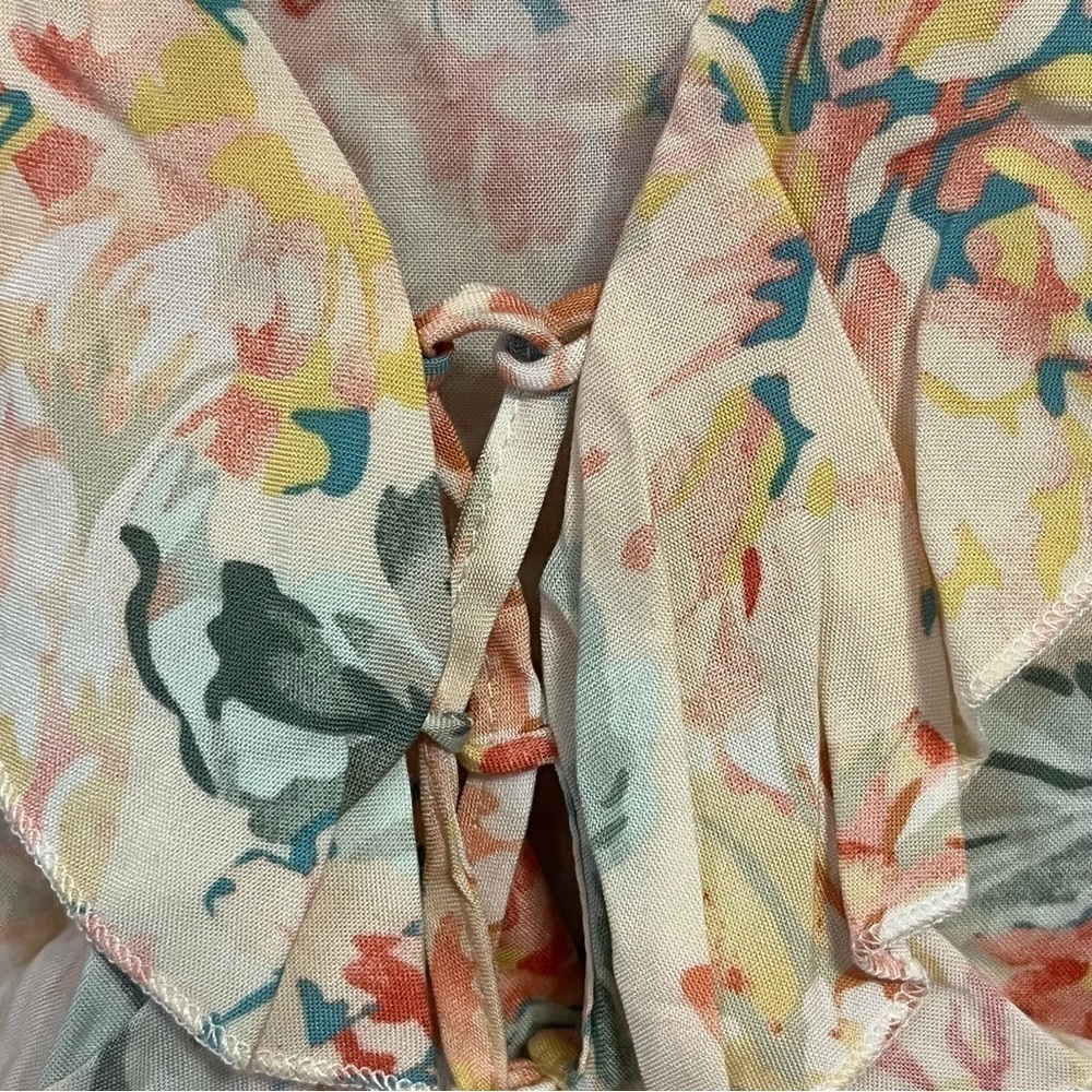 O'Neill Tropical Floral Short Sleeve Ruffle Top - Picture 14 of 16
